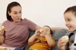 ¿Por qué los hombres prefieren a las mujeres con hijos?